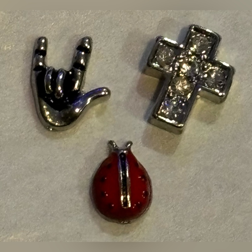 💜 BOGO Origami Owl Charms - Cross, Ladybug & I Love You in Sign Language